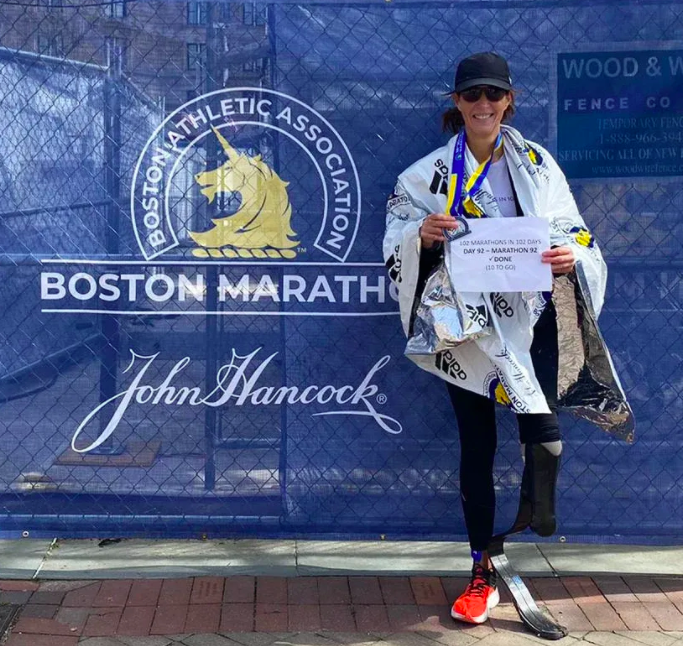 102 MARATONES EN 102 DÍAS: Jacky Hunt-Broersm que va por un nuevo récord