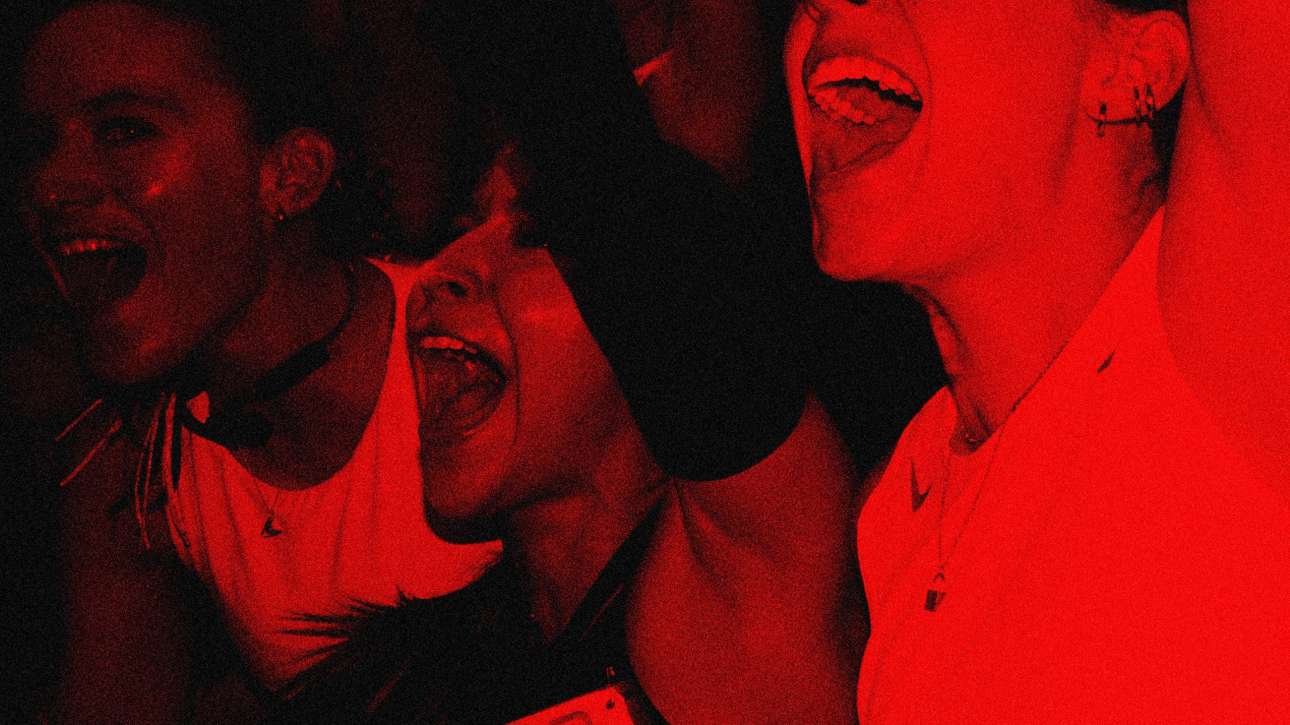 NIKE AFTER DARK TOUR